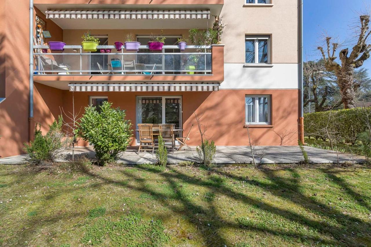 Suite Granges En Rez-De-Jardin Pour 4 Voyageurs ลียง ภายนอก รูปภาพ